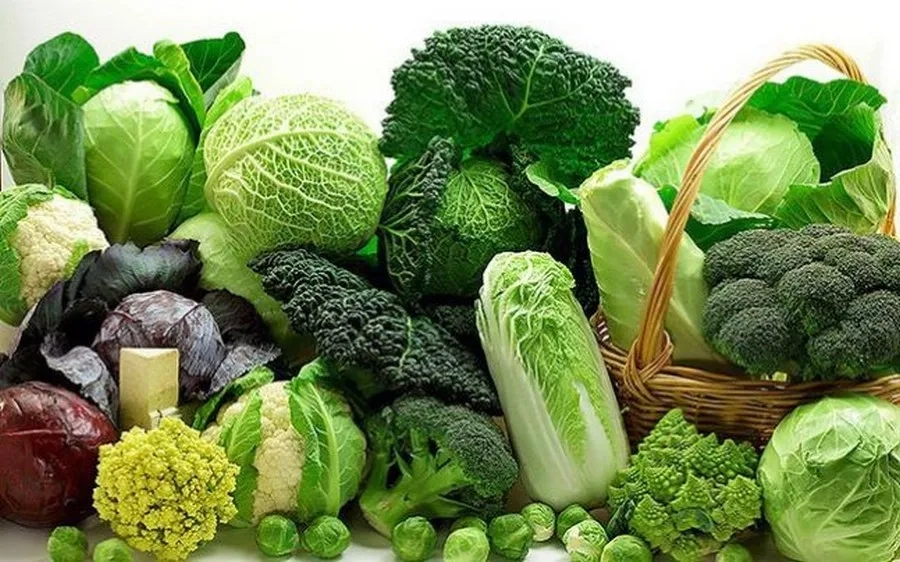 Rau xanh tốt cho sức khỏe và giúp kiểm soát nước ối ổn định