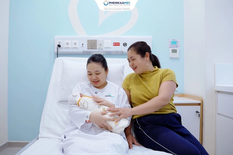 Thiểu ối nặng từ tuần 26, PhenikaaMec giữ thai thành công sau 2 lần can thiệp truyền ối 