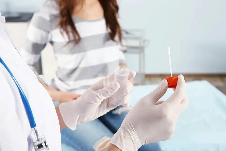 Phụ nữ nên sàng lọc ung thư cổ tử cung định kỳ để bảo vệ sức khỏe