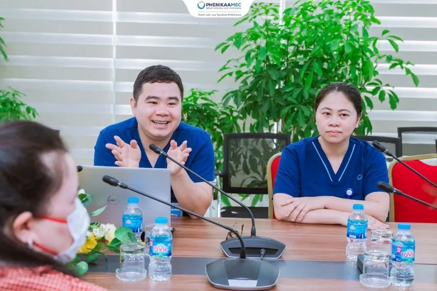 Bệnh viện Đại học Phenikaa đón đoàn sinh viên Khoa Điều dưỡng Đại học Burapha thúc đẩy trao đổi chuyên môn