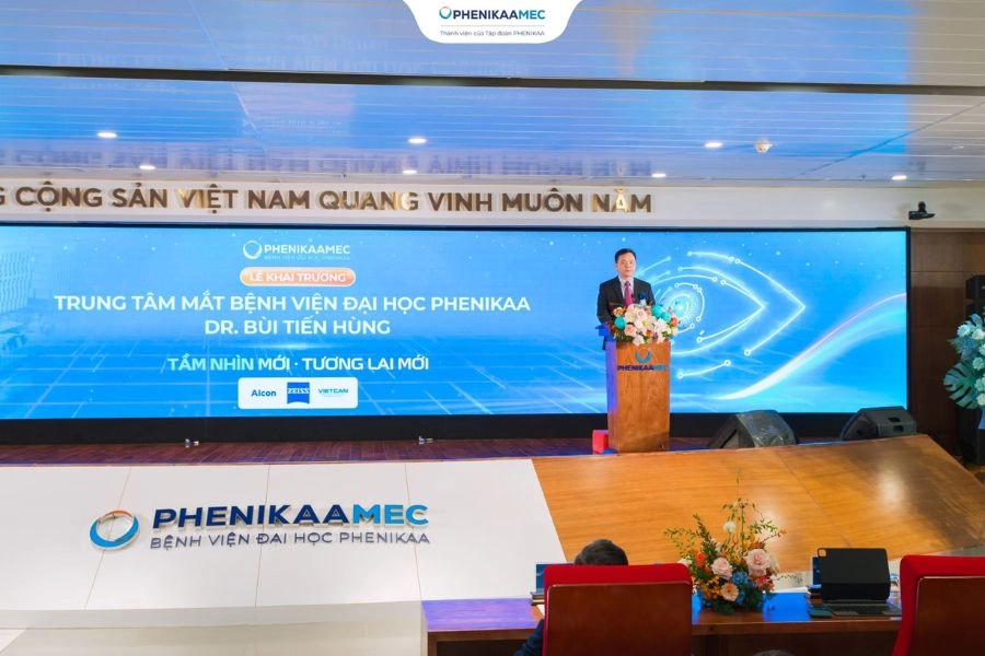 Khai trương Trung tâm Mắt Bệnh viện Đại học Phenikaa – Dr. Bùi Tiến Hùng: Kiến tạo mô hình nhãn khoa chuyên sâu, nâng tầm chăm sóc thị lực toàn diện