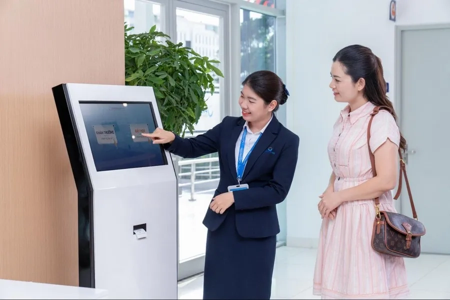 Khách hàng thực hiện đăng ký khám/ gói khám để được hướng dẫn 