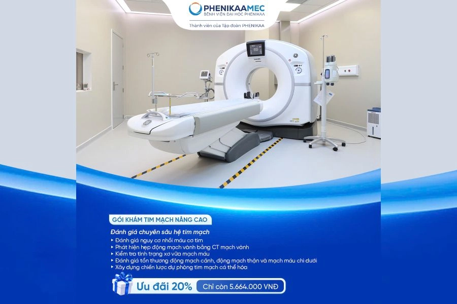 Tái thông mạch máu thành công cho người bệnh 77 tuổi tắc hoàn toàn động mạch vành 