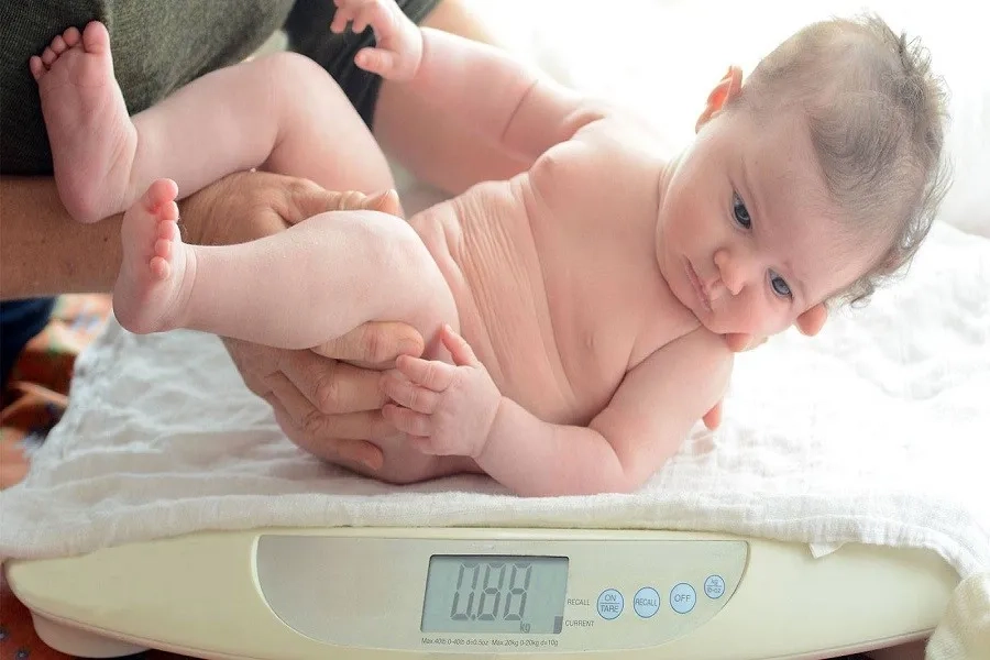Chậm tăng cân hoặc không phát triển như mong đợi cần được theo dõi sớm