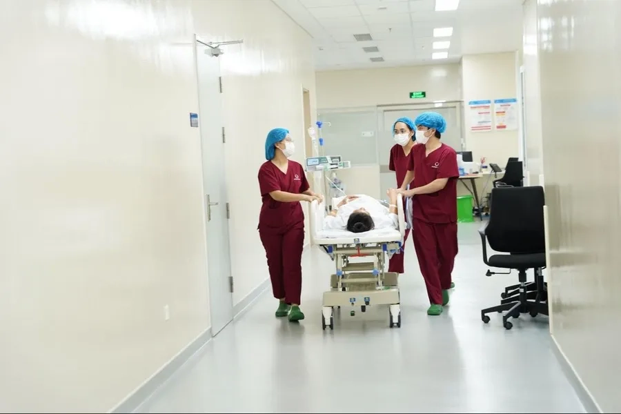 Mẹ cần đến bệnh viện càng sớm càng tốt sau khi vỡ ối