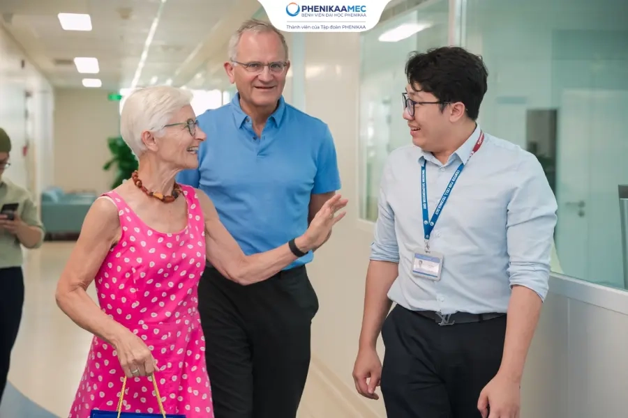 PhenikaaMec làm việc với Chủ tịch Hội xơ vữa động mạch châu Âu, định hướng xây dựng Trung tâm Xơ vữa động mạch chuyên sâu