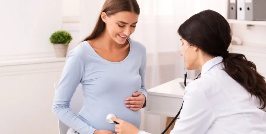 Mẹ bầu cần đến bệnh viện ngay khi có dấu hiệu nghi ngờ vỡ ối