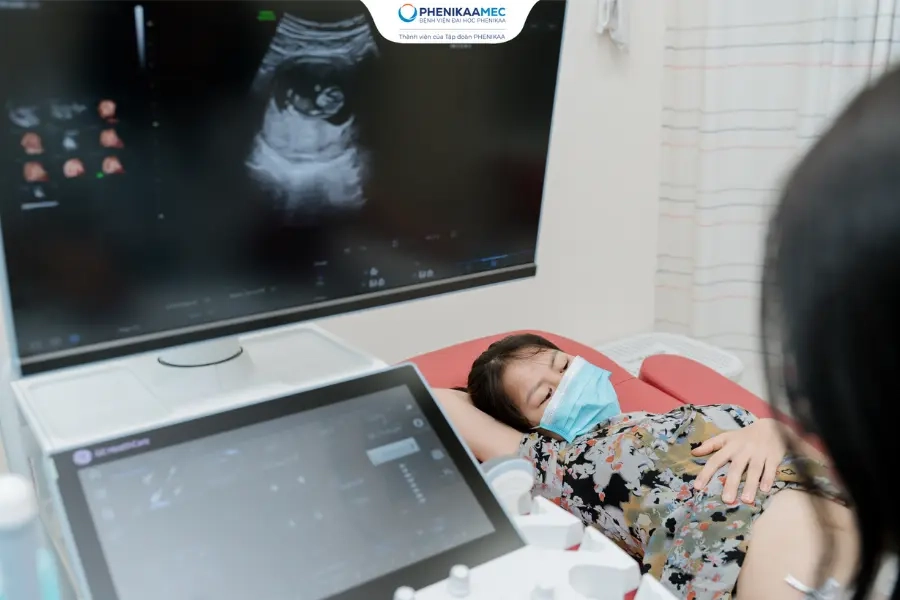 Hai lần đình chỉ thai vì bệnh di truyền và hành trình viết lại giấc mơ làm cha mẹ từ một “phôi kim cương” duy nhất