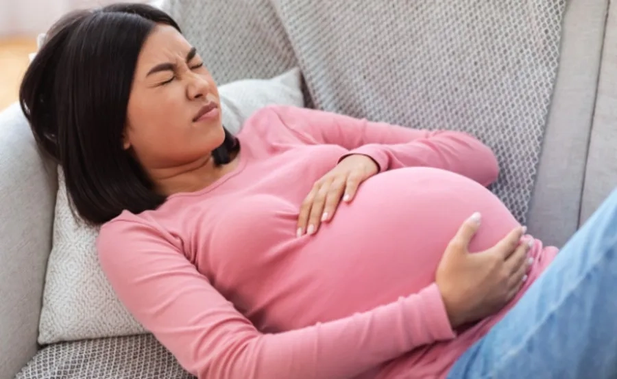 Cơn đau chuyển dạ thật thường có tính chu kỳ đều đặn