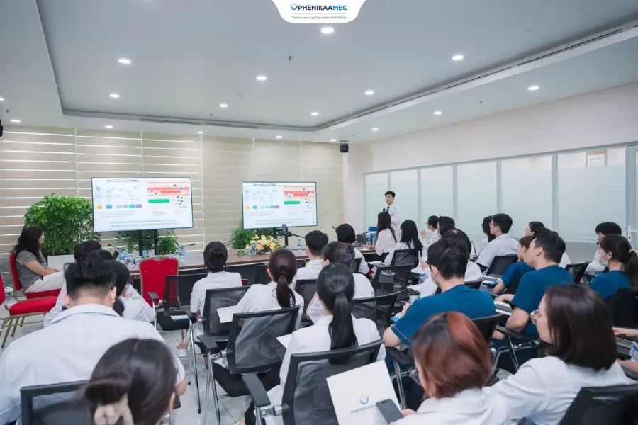 PhenikaaMec tổ chức Hội thảo khoa học cập nhật giải pháp tối ưu hóa dinh dưỡng tĩnh mạch cho bệnh nhân nặng và bệnh nhân ung bướu