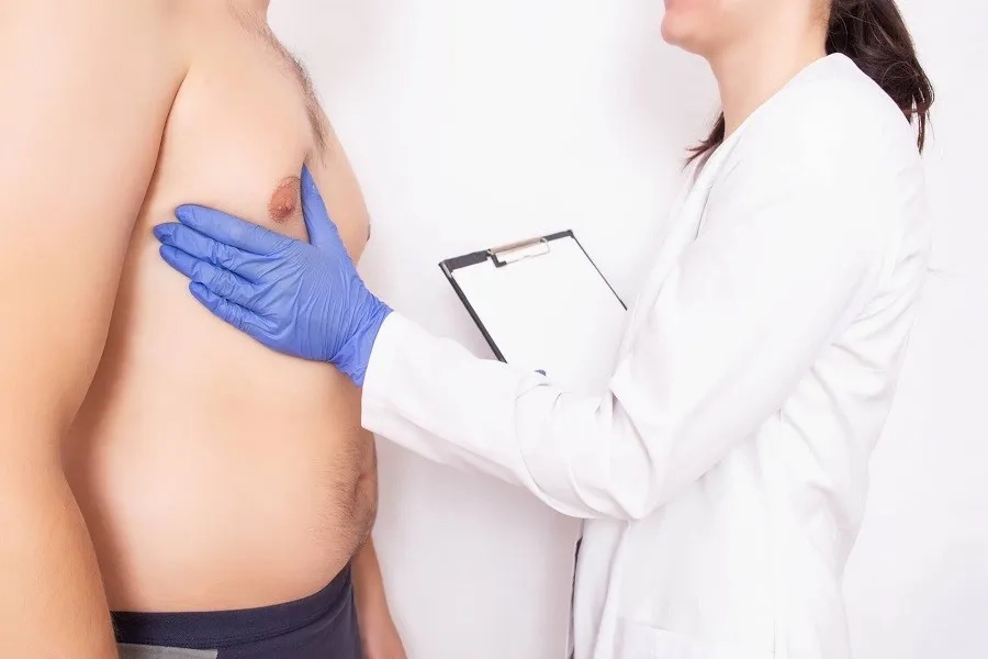 Khám lâm sàng giúp phát hiện sớm khối u bất thường ở mô vú