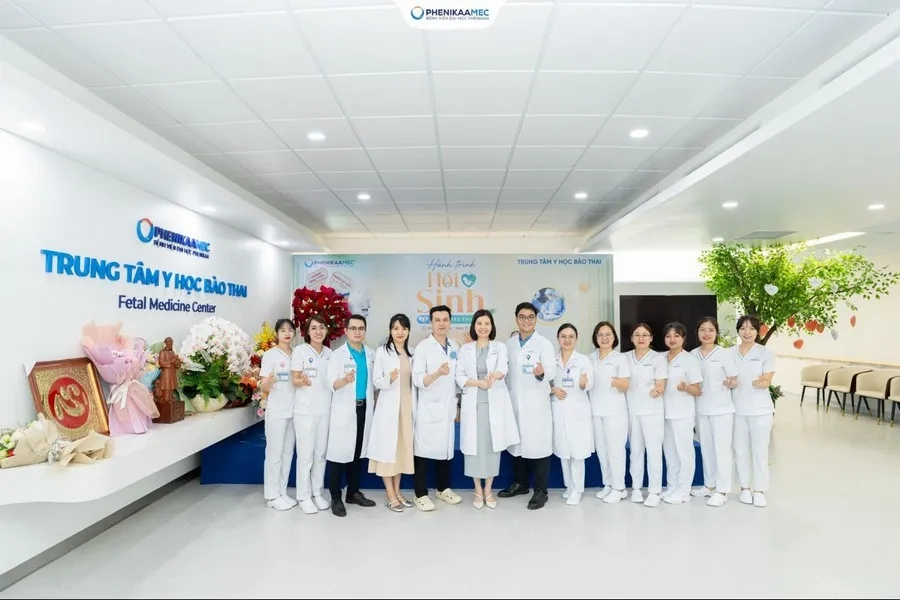 Trung tâm Y học bào thai Bệnh viện Đại học Phenikaa đội ngũ bác sĩ giỏi và trang thiết bị hiện đại thực hiện sàng lọc thăm khám thai kỳ