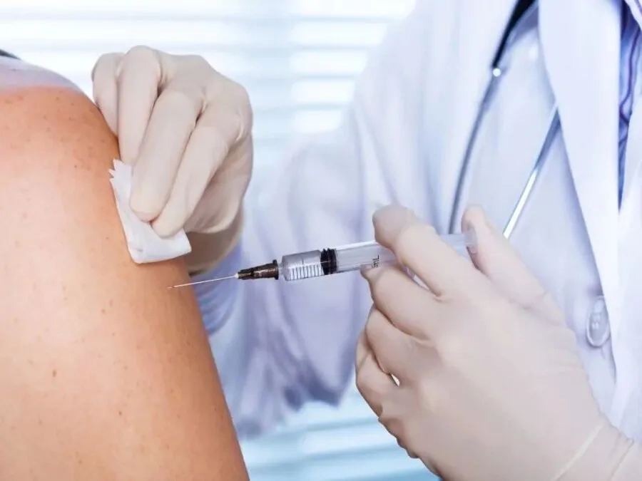 Tiêm chủng giúp phòng ngừa một số tác nhân liên quan đến viêm phổi