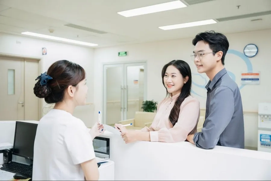 Bác sĩ chuyên khoa khuyến cáo các cặp đôi nên thực hiện sàng lọc Thalassemia tại bệnh viện uy tín để được tư vấn trước hôn nhân 