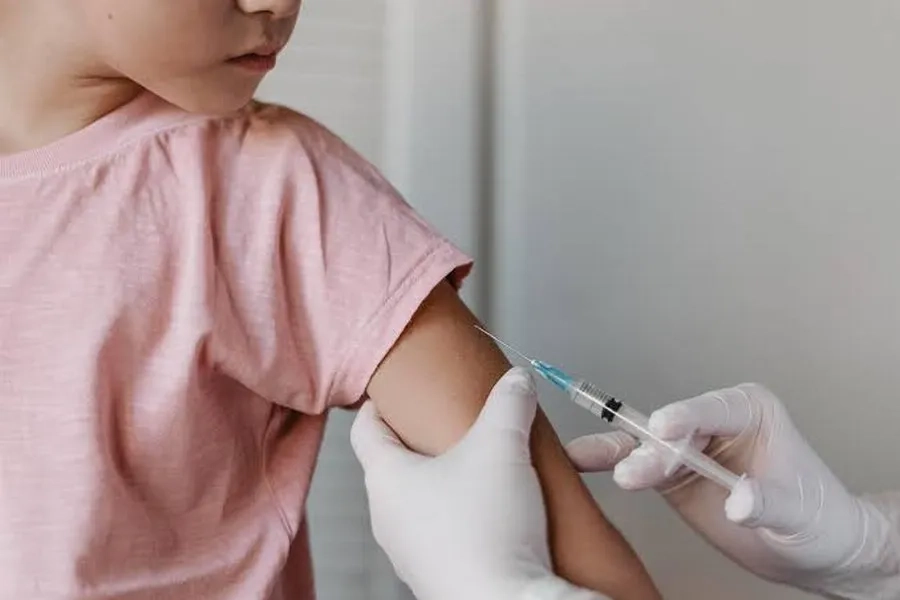 Vắc xin phù hợp với trẻ từ 9 tháng tuổi trở lên