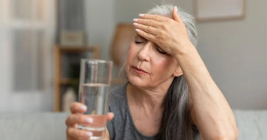 Bệnh lý mạn tính làm gia tăng nguy cơ trầm cảm ở người già
