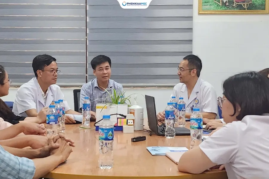 Bệnh viện Đại học Phenikaa và Bệnh viện Hòa Bình trao đổi chuyên môn