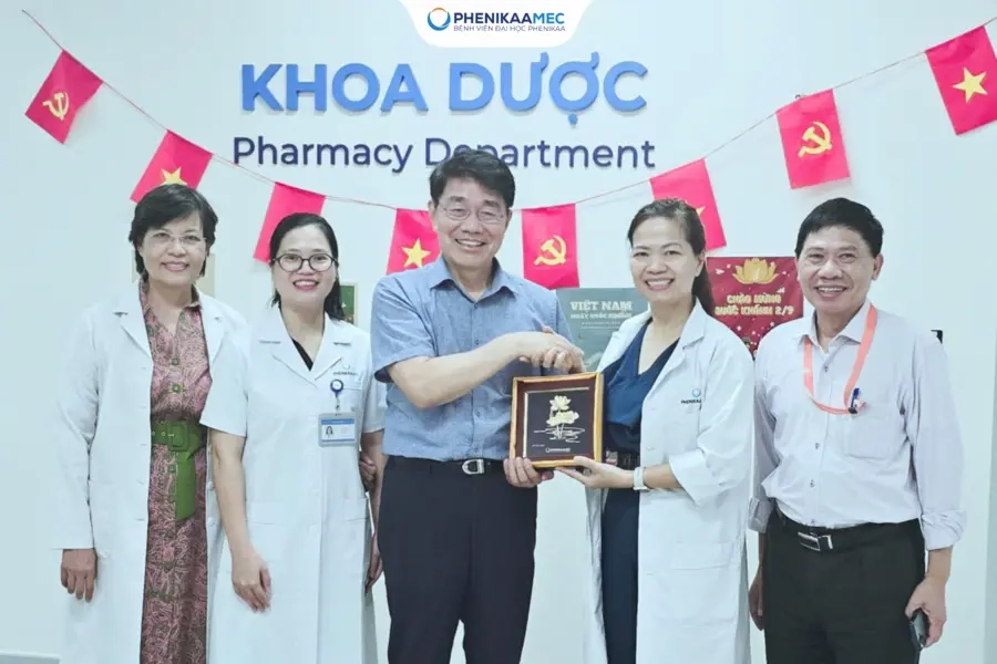 Bệnh viện Đại học Phenikaa đón tiếp GS. Jae-Gook Shin - Giám đốc Trung tâm nghiên cứu Dược di truyền, Trường Y Inje