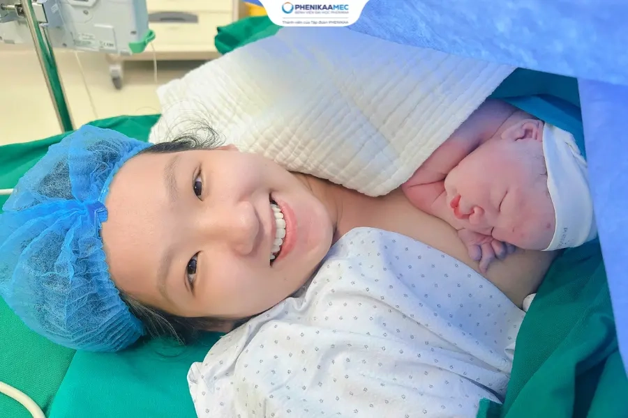 Tiền sản giật trên nền thai kỳ nhiều nguy cơ: PhenikaaMec chủ động trước diễn biến đưa mẹ về đích an toàn